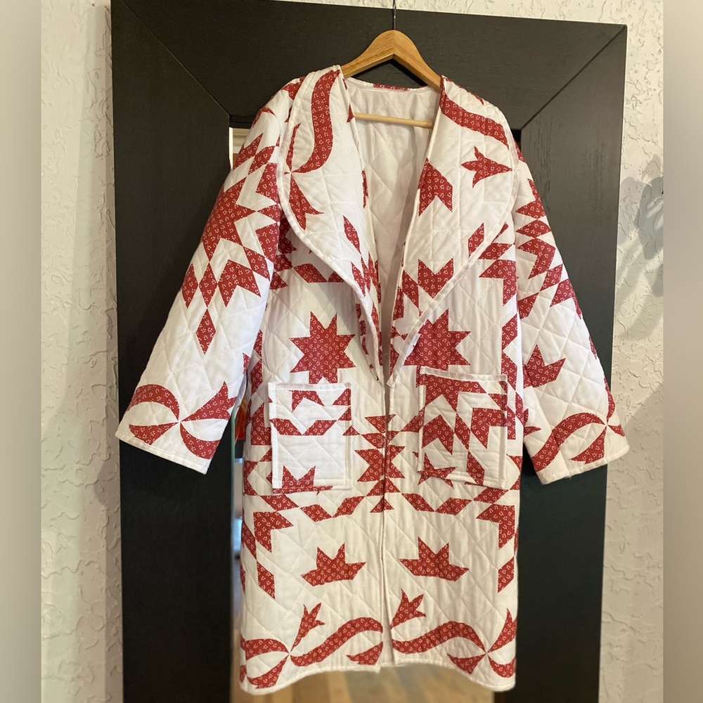 Handmade Quilt Coat red and white wide collar pockets